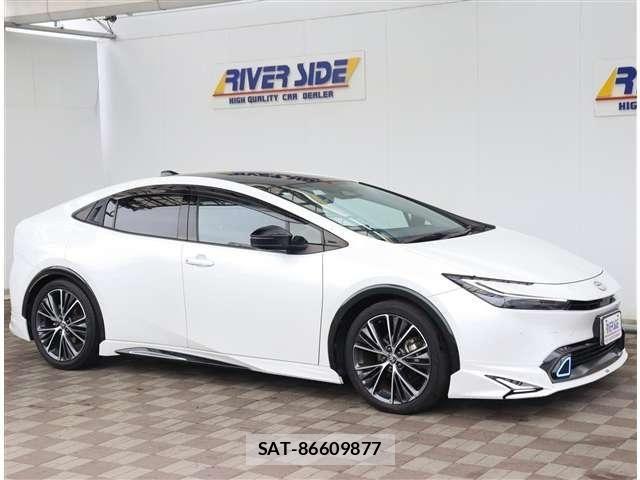 Toyota PRIUS 2023-02 8881585-20