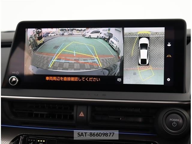 Toyota PRIUS 2023-02 8881585-5