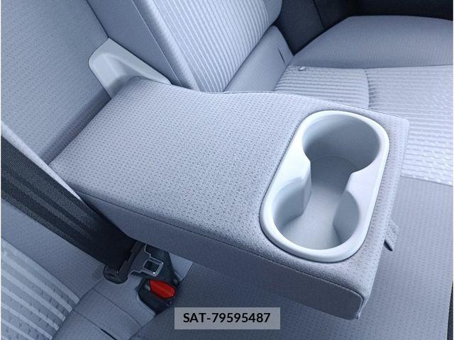 Toyota PRIUS 2018-01 8881618-13