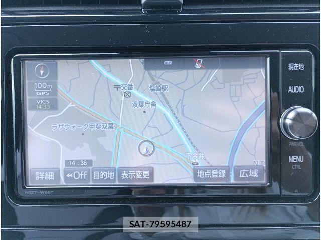 Toyota PRIUS 2018-01 8881618-14