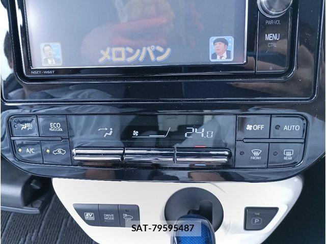 Toyota PRIUS 2018-01 8881618-16