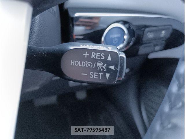 Toyota PRIUS 2018-01 8881618-20