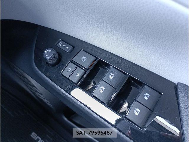Toyota PRIUS 2018-01 8881618-22