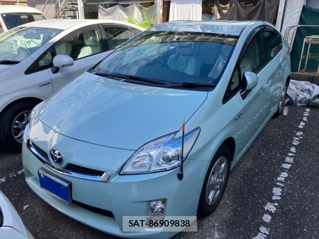 Toyota PRIUS 2010-01 8881667-1