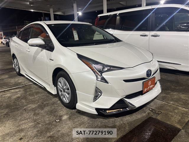 Toyota PRIUS 2016-01 8881619-0