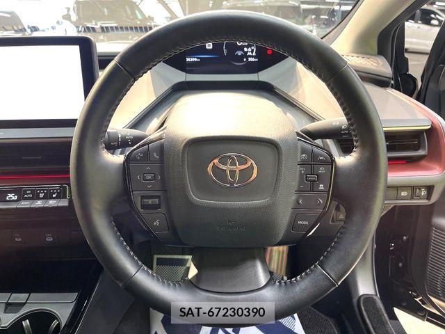 Toyota PRIUS 2023-10 8881593-10