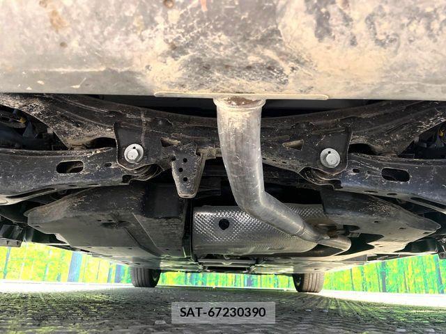 Toyota PRIUS 2023-10 8881593-18