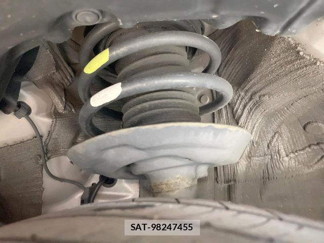 Toyota PRIUS 2018-03 8881621-19