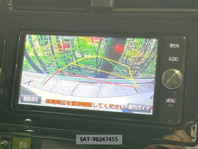 Toyota PRIUS 2018-03 8881621-4