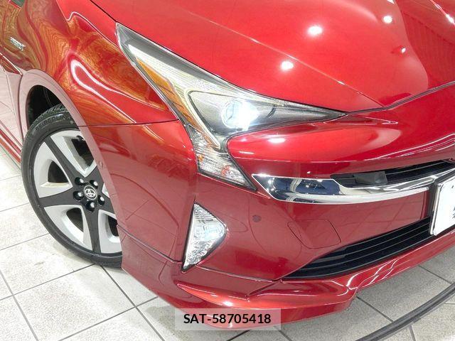 Toyota PRIUS 2016-12 8881635-11