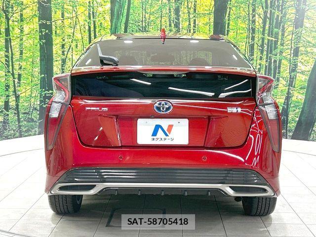 Toyota PRIUS 2016-12 8881635-14
