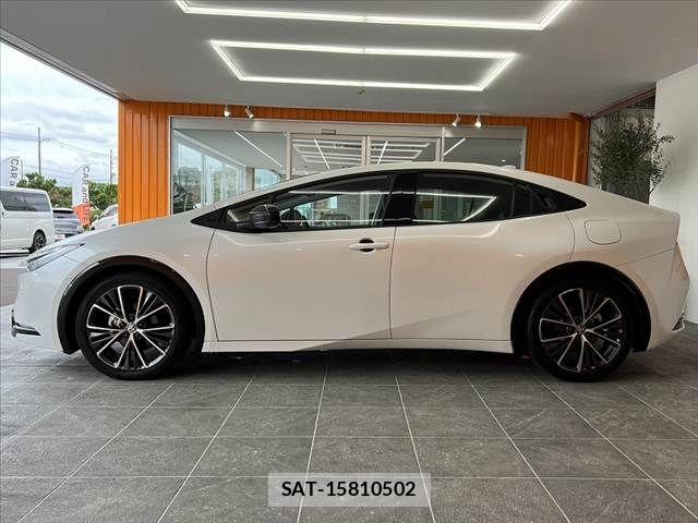 Toyota PRIUS 2024-05 8881589-10