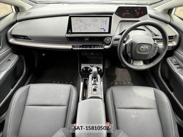 Toyota PRIUS 2024-05 8881589-1