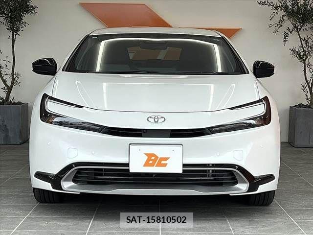 Toyota PRIUS 2024-05 8881589-8