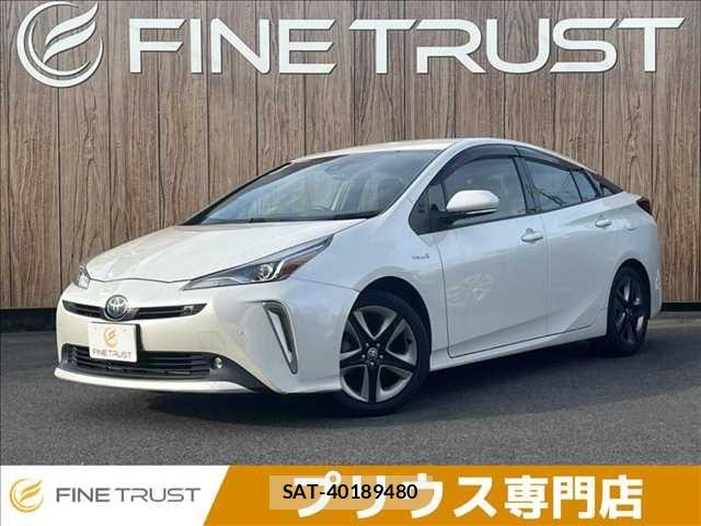 Toyota PRIUS 2019-03 8881622-0