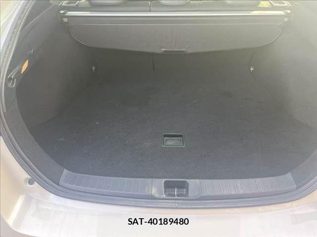 Toyota PRIUS 2019-03 8881622-9