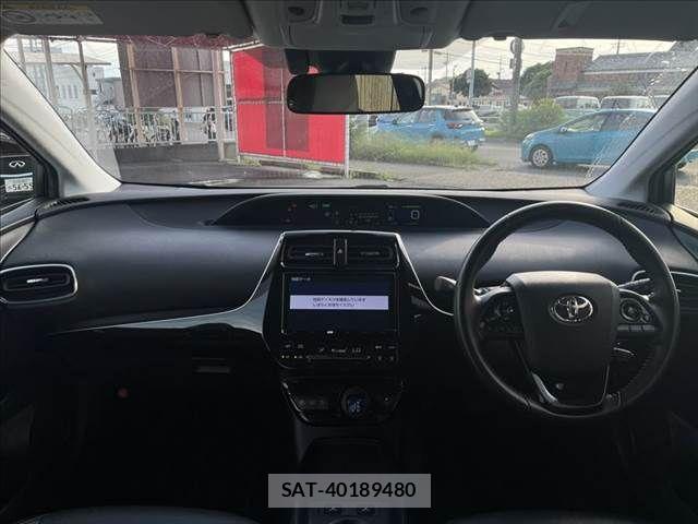 Toyota PRIUS 2019-03 8881622-2