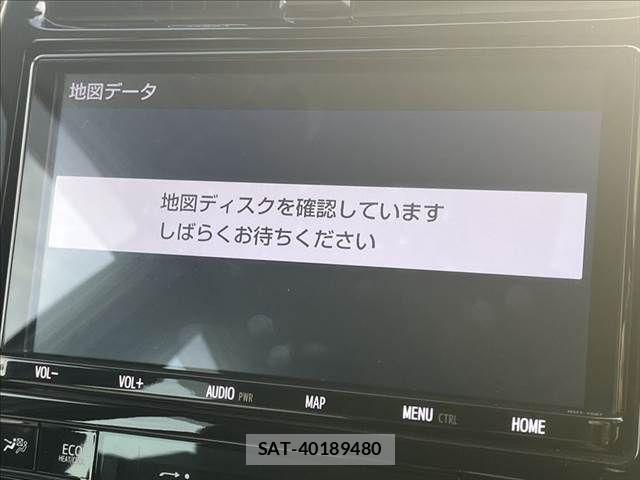 Toyota PRIUS 2019-03 8881622-3