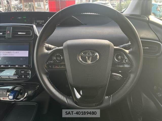 Toyota PRIUS 2019-03 8881622-8