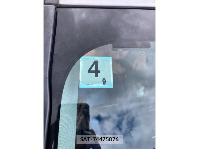 Toyota PRIUS 2018-12 8881632-21