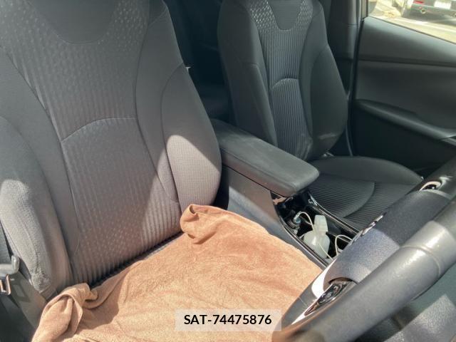 Toyota PRIUS 2018-12 8881632-7
