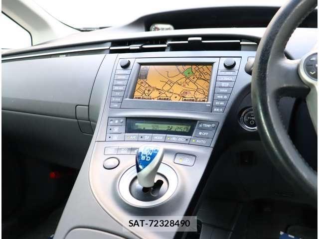 Toyota PRIUS 2009-11 8881652-7