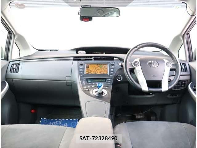 Toyota PRIUS 2009-11 8881652-1
