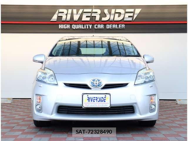 Toyota PRIUS 2009-11 8881652-16