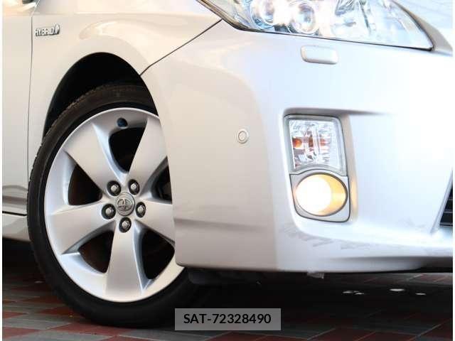 Toyota PRIUS 2009-11 8881652-22