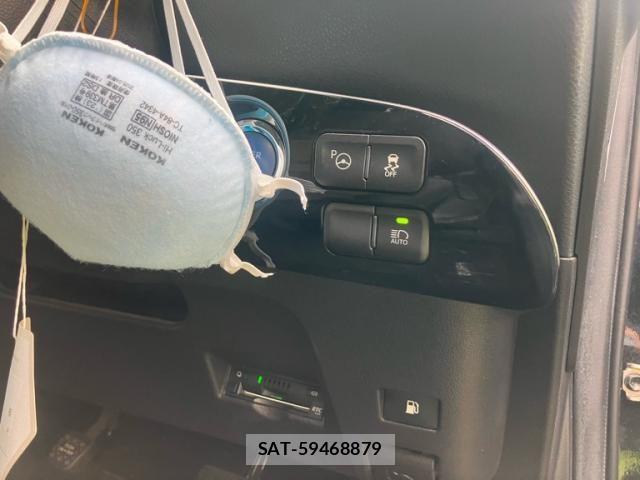 Toyota PRIUS 2018-12 8881650-14