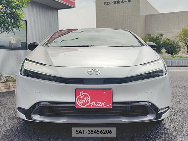 Toyota PRIUS 2023-08 8881592-1
