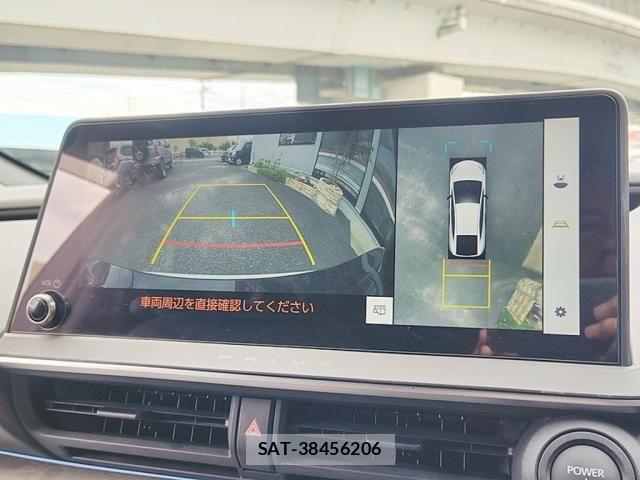Toyota PRIUS 2023-08 8881592-25