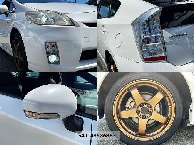 Toyota PRIUS 2010-08 8881664-7