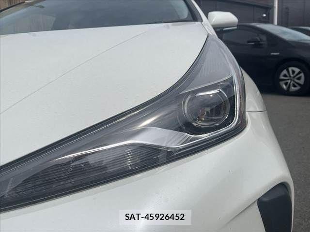 Toyota PRIUS 2019-08 8881620-20