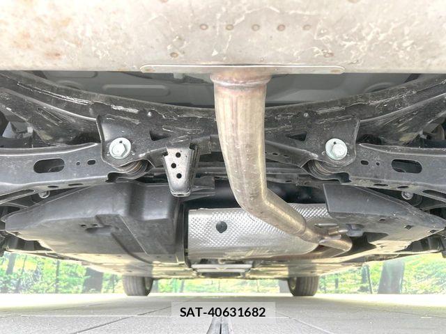 Toyota PRIUS 2024-06 8881595-18