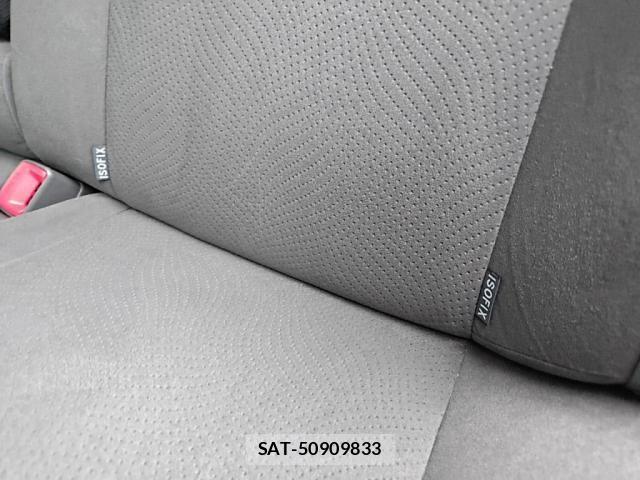 Toyota PRIUS 2010-07 8881642-23