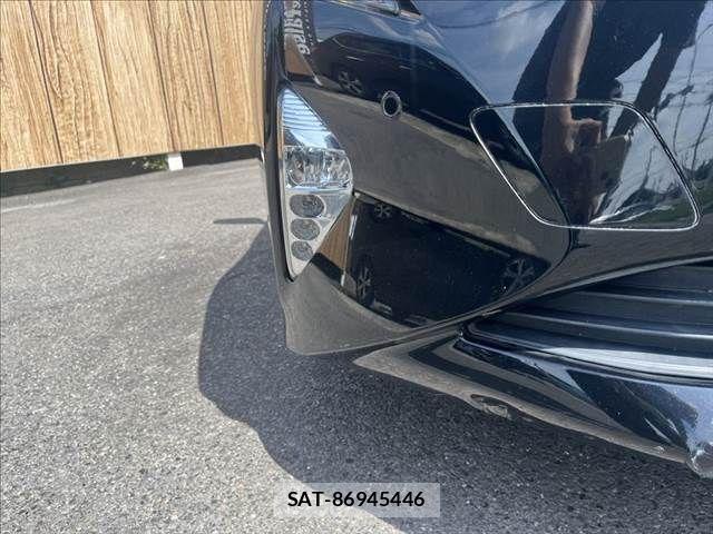 Toyota PRIUS 2016-10 8881612-23