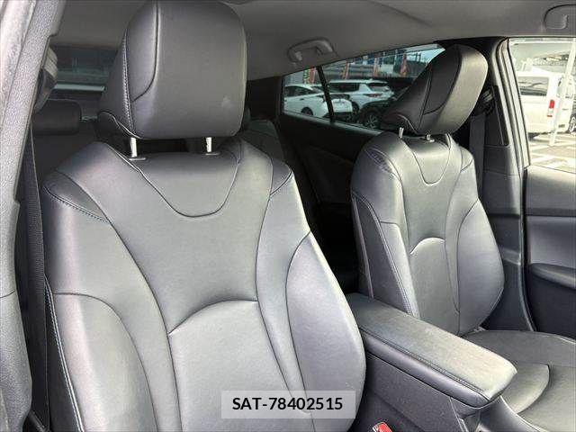 Toyota PRIUS 2019-12 8881609-9