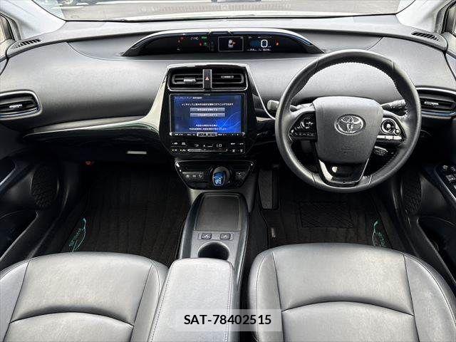 Toyota PRIUS 2019-12 8881609-2