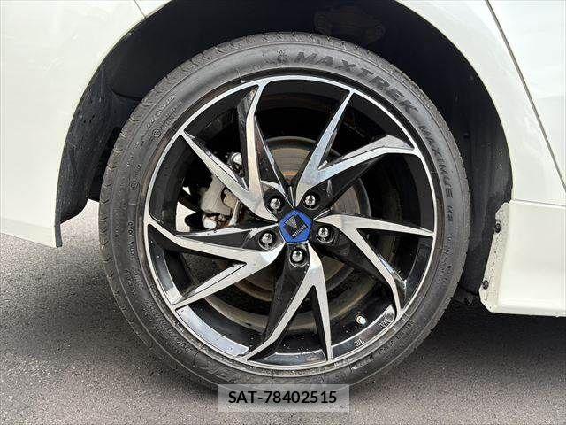 Toyota PRIUS 2019-12 8881609-29