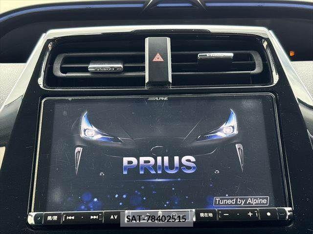Toyota PRIUS 2019-12 8881609-3