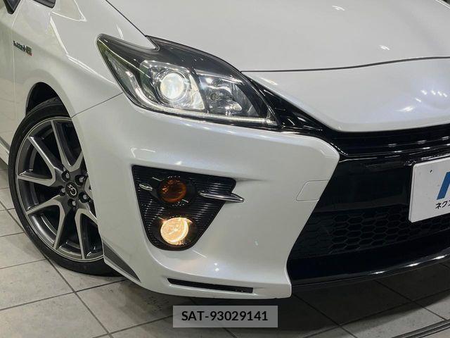Toyota PRIUS 2015-09 8881646-13