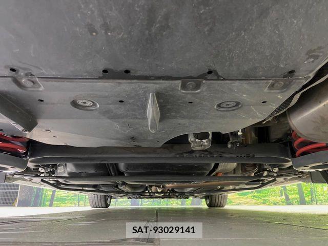 Toyota PRIUS 2015-09 8881646-18