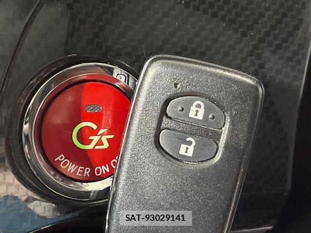 Toyota PRIUS 2015-09 8881646-6