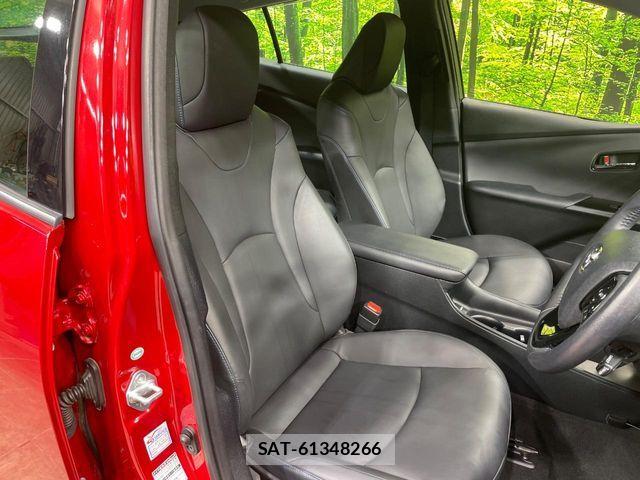 Toyota PRIUS 2019-05 8881610-7