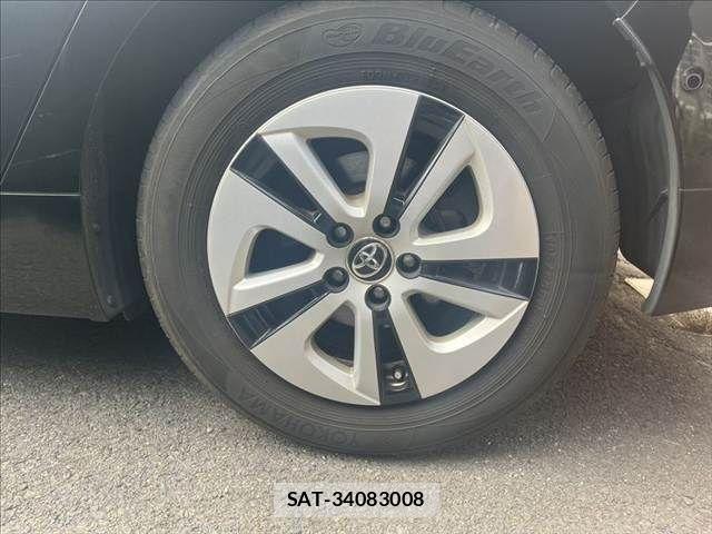 Toyota PRIUS 2016-07 8881633-28