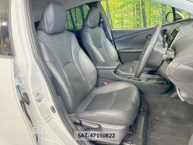 Toyota PRIUS 2019-08 8881613-8