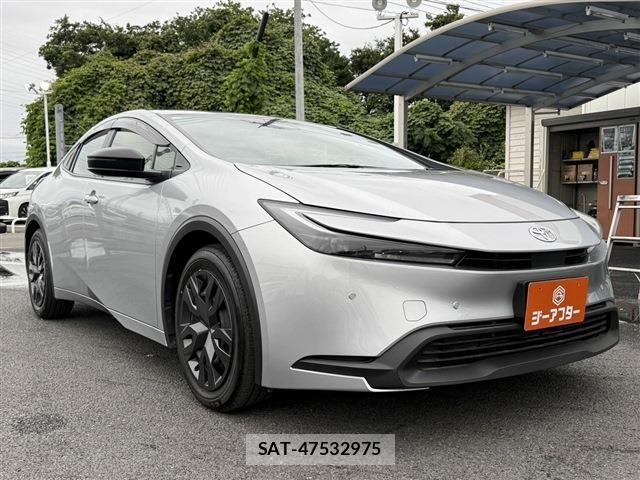 Toyota PRIUS 2024-01 8881597-19