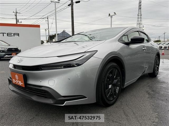 Toyota PRIUS 2024-01 8881597-22