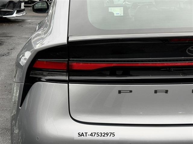 Toyota PRIUS 2024-01 8881597-26